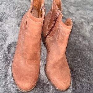 Lucky Brand Tan Ankle Booties
